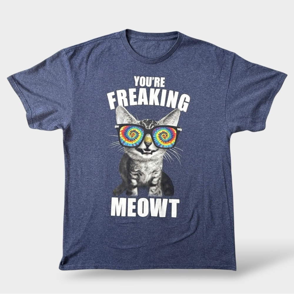 Navy Cat Graphic Tee